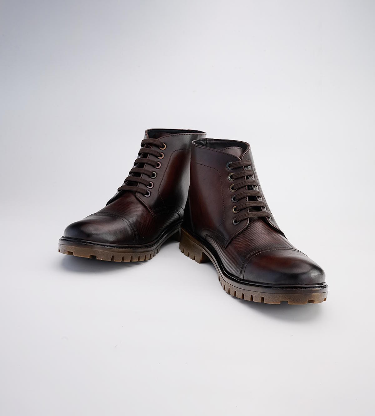 Toe Cap Boot Mid Print - Image 3